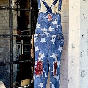 Shabby new patches handkerchief upcycled blue red boho denim star ⭐️ overalls